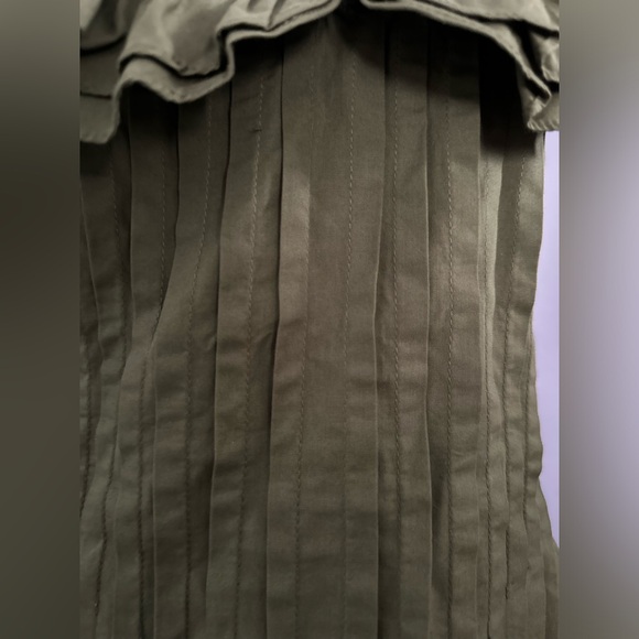 Pintuck Ruffle Blouse - Picture 8 of 9